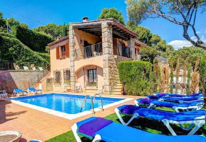 Exklusive Ferienvilla in Llafranc 6 SZ 3 Bäder privater Pool Terrasse mit Me