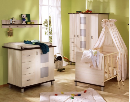 Wunderschoenes Babyzimmer kostenlos dazu Matratze Babynest Wickelauflage