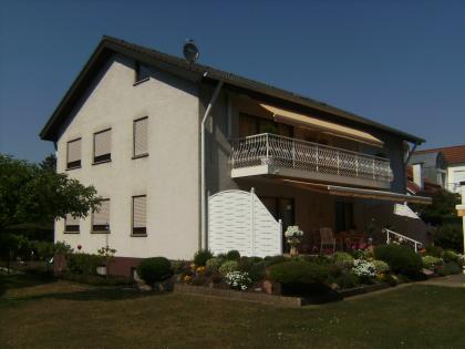 Rödermark Möbliertes Zimmer mit Bad/WC ab 1. 6. 2021zu vermieten