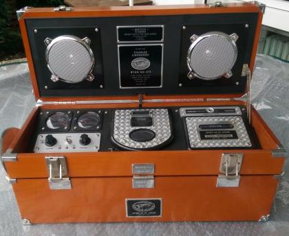 Schmuckstück Spirit of St Louis Vintage Radio für Liebhaber