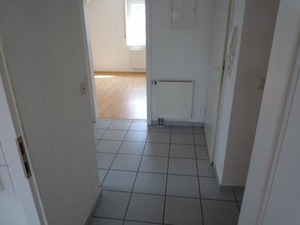 Großzügige gut geschnittene 3 ZKB-Wohnung mit Einbauküche Gartennutzung Traumlage in Diemelstadt
