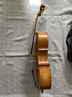Schönes Violoncello 4/4 von privat