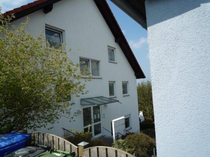 Großzügige gut geschnittene 3 ZKB-Wohnung mit Einbauküche Gartennutzung Traumlage in Diemelstadt