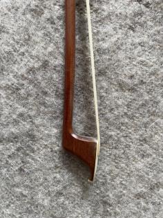 Schönes Violoncello 4/4 von privat
