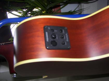 NEU Verkaufe Stahlsaitengitarre Anchor Guitars Berlin in TABAC CW AE