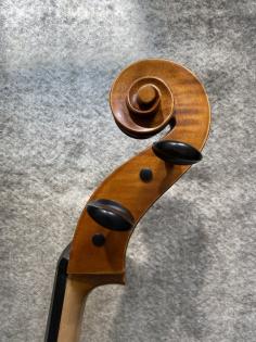 Schönes Violoncello 4/4 von privat