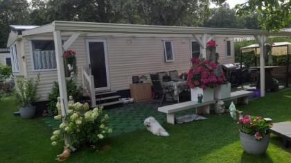 Chalet/Mobilheim mit Stellplatz in Holland Grenze zu Deutschland