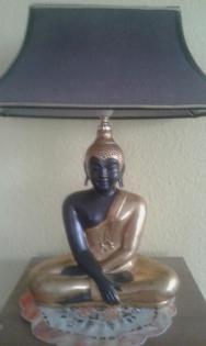 Buddha Bild 5 teilig und passende Ausgefallene Lampe