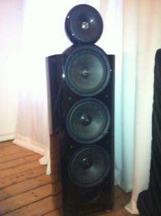 KEF Reference 207/2 Piano Gloss Black PAAR - Neuzustand