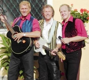 Hochzeitsmusik tanzmusik happysound alleinunterhalter tanzband tanzduo tanztrio