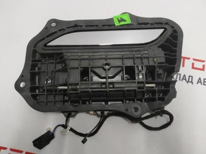 Baugruppe Griffmechanismus vorne links außen GEN 1 Tesla Modell S 1135718-S0-A