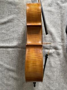 Schönes Violoncello 4/4 von privat