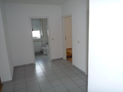 Großzügige gut geschnittene 3 ZKB-Wohnung mit Einbauküche Gartennutzung Traumlage in Diemelstadt
